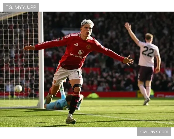 拉斐尔·贝尼特斯重返英超引热议，球迷聚焦其执教前景与挑战