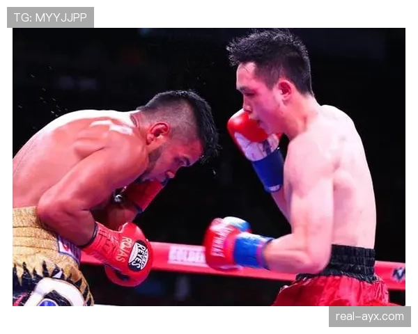 熊朝忠那生活简直两幅面孔，球场上拼命，私底下居然这样花钱？